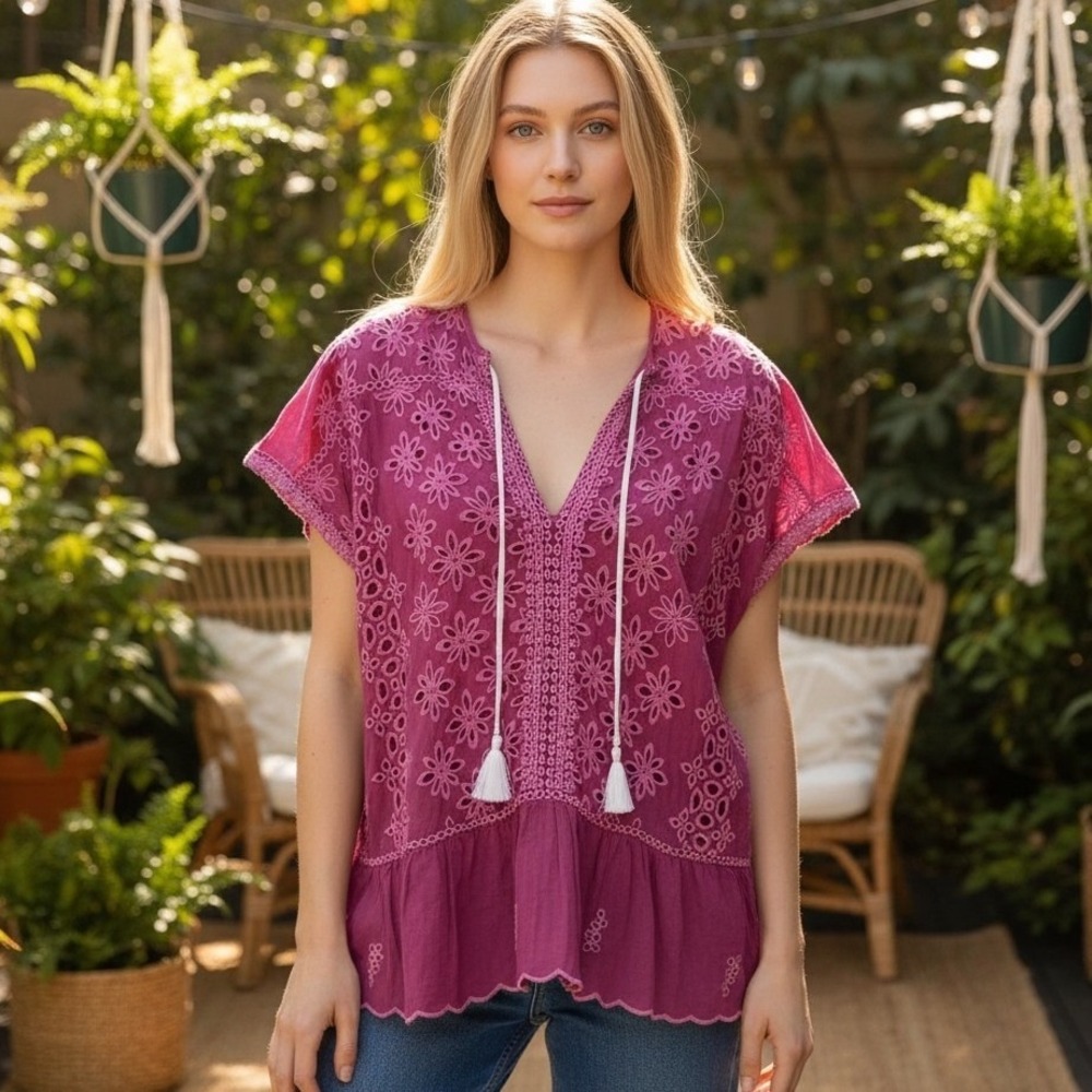 Johnny Was Blouse Women XS Grape Excellent Eyelet Boho Ruffle Scallop Hem